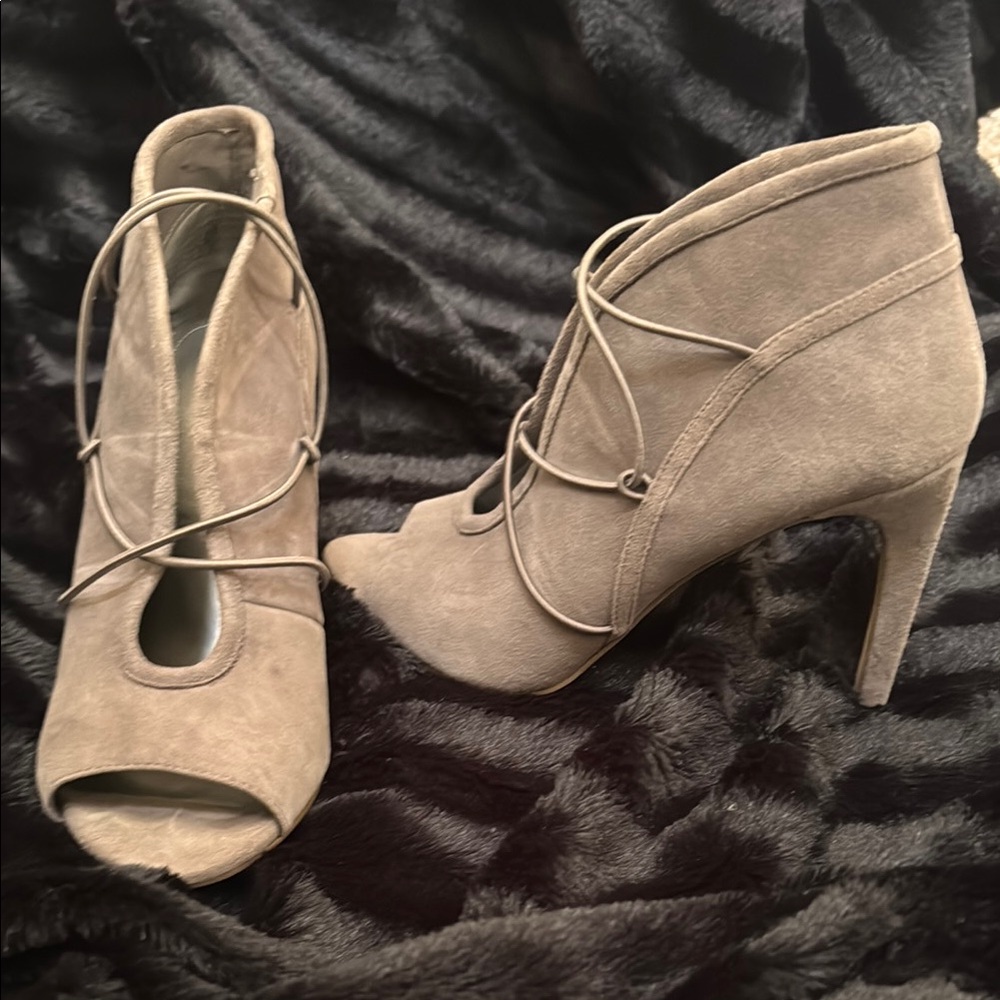 BCBGeneration Dark Stone Footwear - Picture 2 of 4